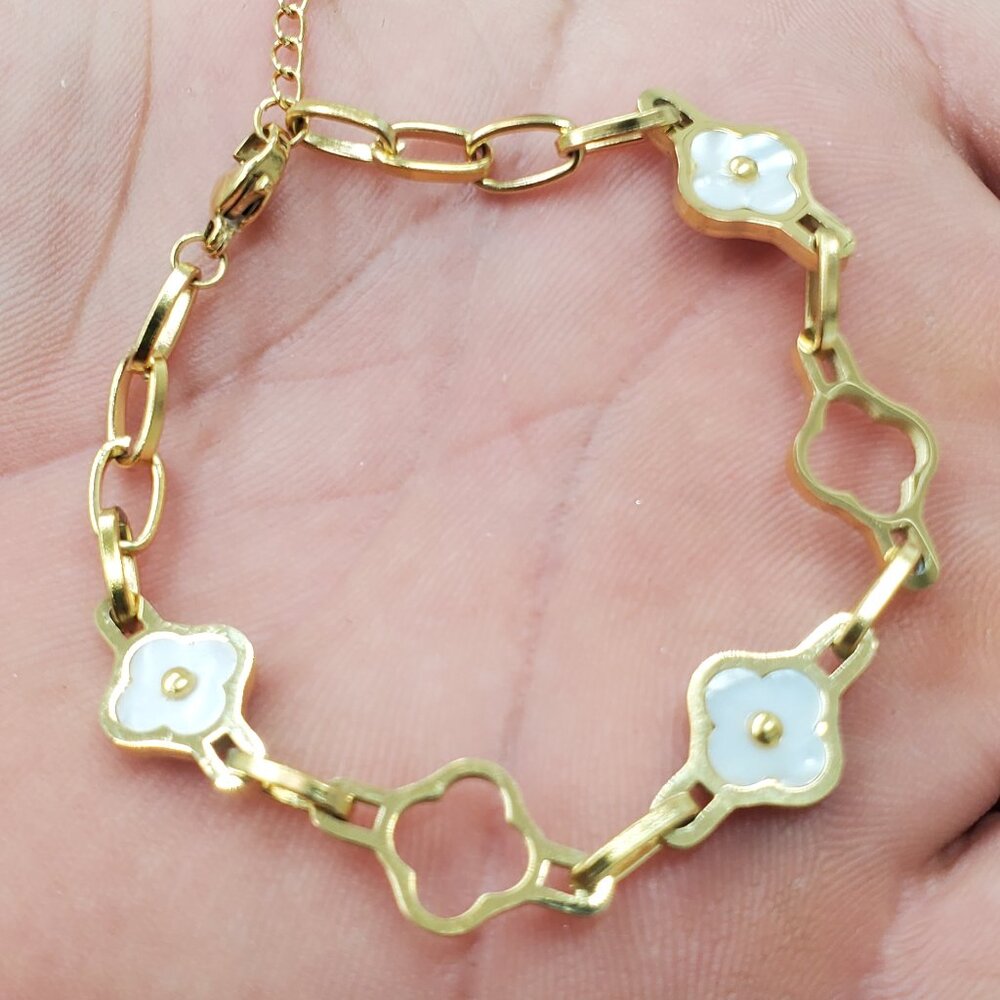 bracelet for woman's